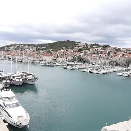Lägenhet La Perla Trogir